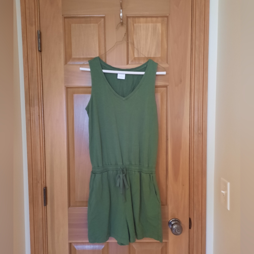 Womens shorts jumper